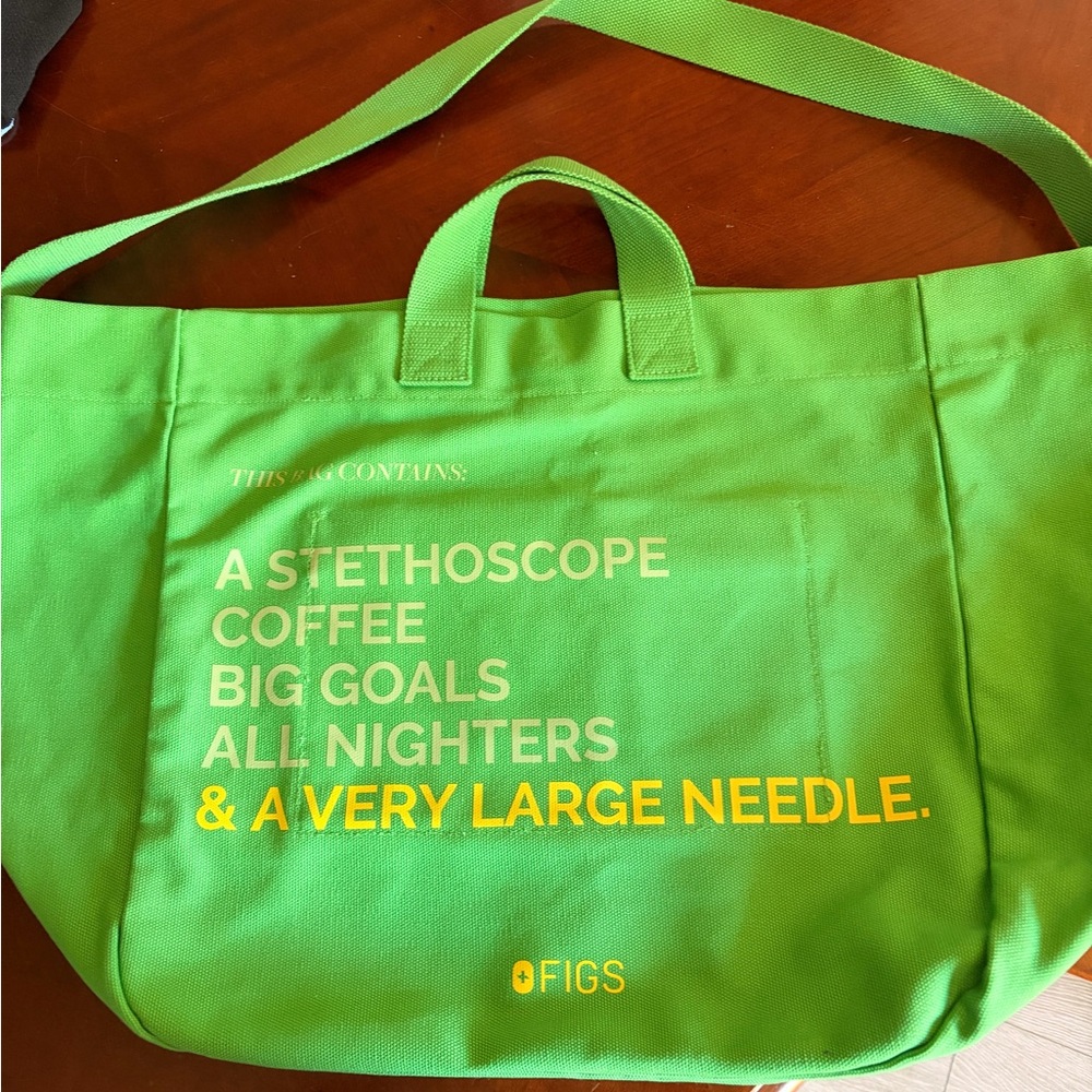Figs a Very Large Needle Tote in Emerald Green